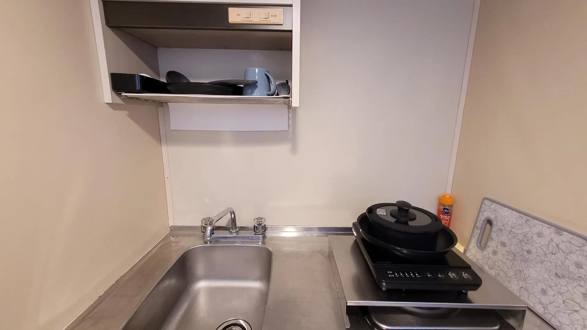 Huji Shinjuku House Apartment Tokyo