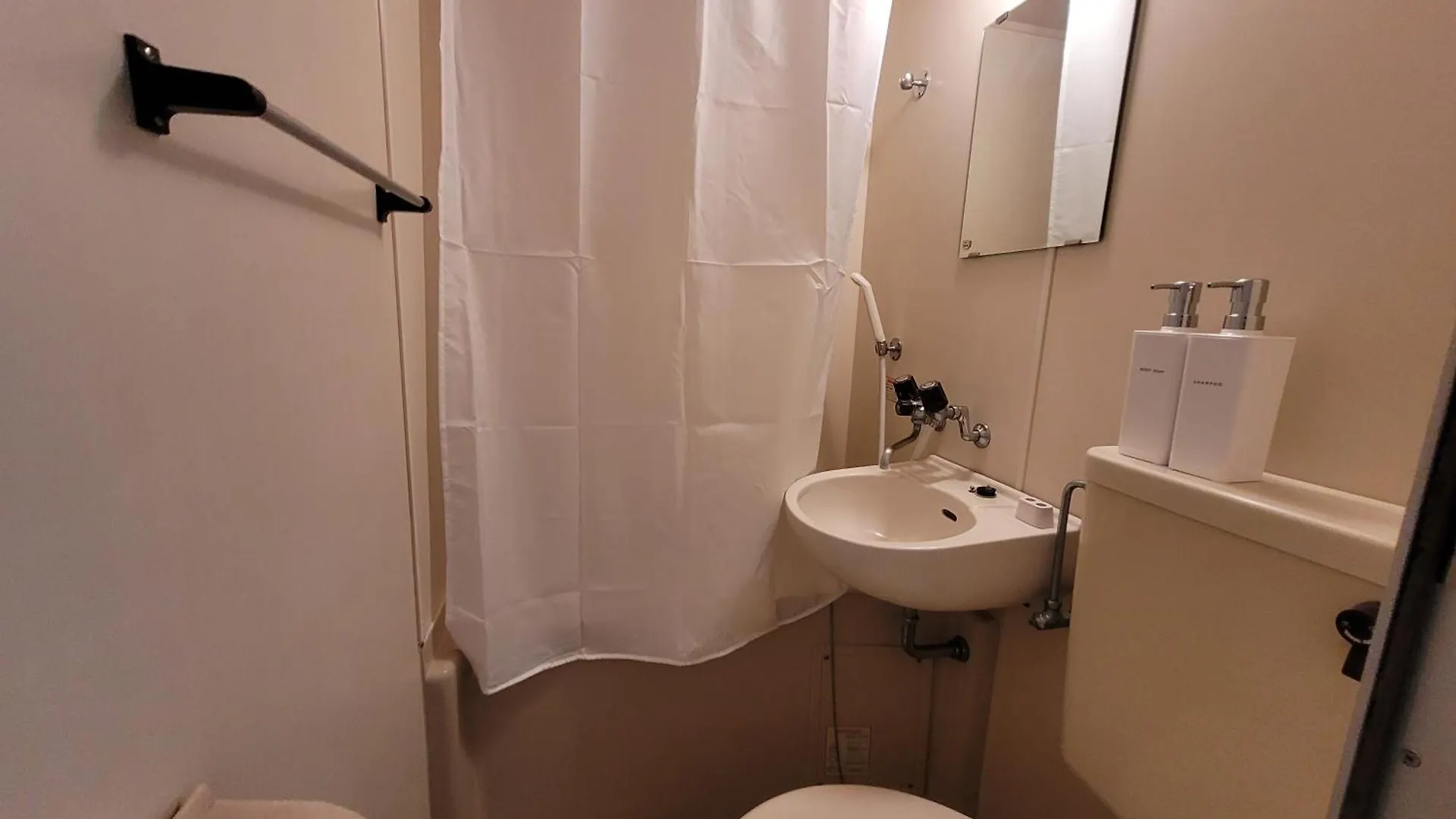 도쿄 Huji Shinjuku House 아파트 0*,  일본